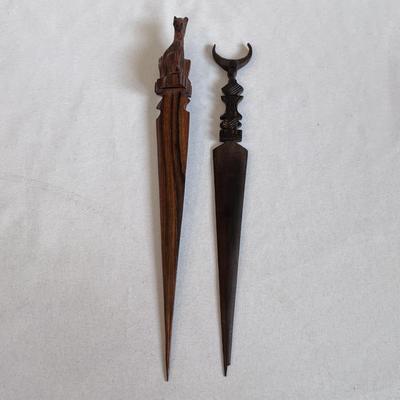 Hand-carved Wooden Dragon and Other Crafted Knick-Knacks (GB-DZ)
