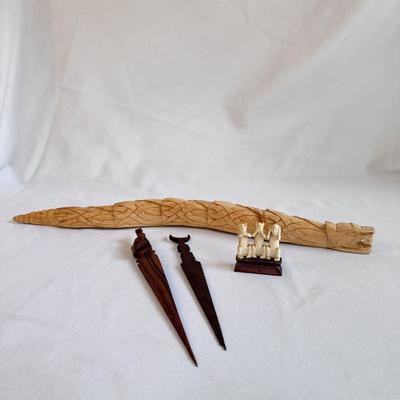 Hand-carved Wooden Dragon and Other Crafted Knick-Knacks (GB-DZ)