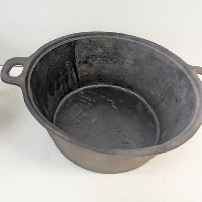 Vintage Cast Iron Pots