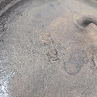 Antique 3-Leg Spider Skillet Fry Pan 12" Cast Iron With Lid