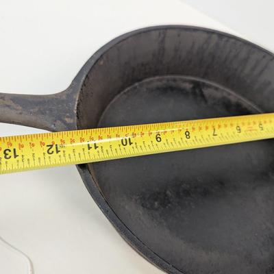 Antique 3-Leg Spider Skillet Fry Pan 12" Cast Iron With Lid
