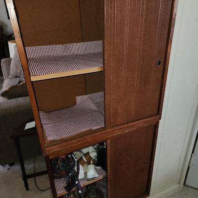 Vintage MCM cabinet