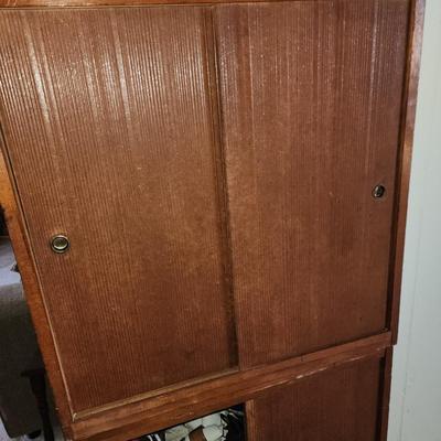 Vintage MCM cabinet