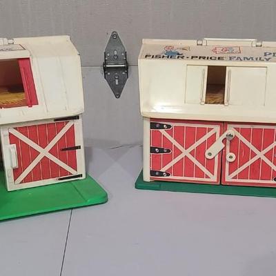 Sale Photo Thumbnail #52: Vintage 1967 Fisher Price Family Play Farm.

In good condition
Will receive all items pictured.