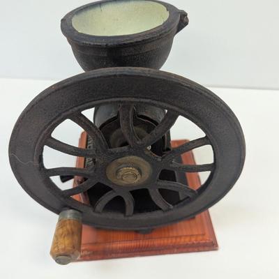 Universal Coffee Grinder