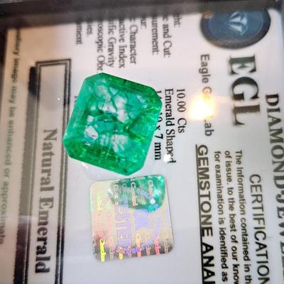 Emerald 10 cts
