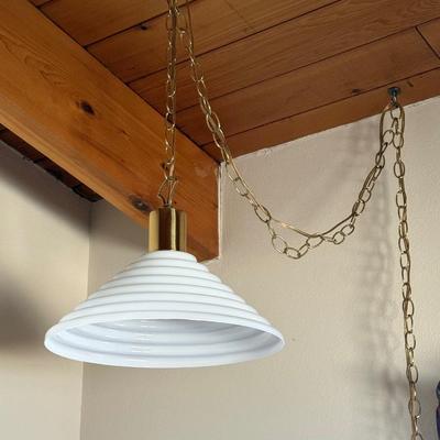 Vintage MCM Italian Harvey Guzzini Style Lamp