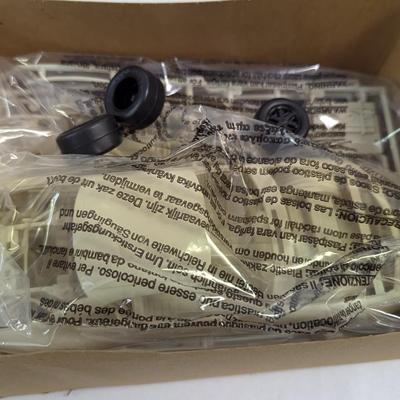 Bill Elliott Unassembled Model Kits