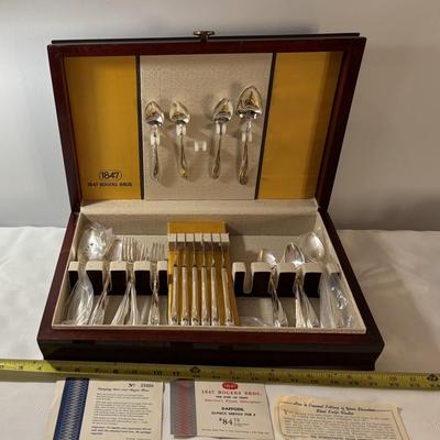 Vintage 1847 Roger’s Bros. Daffodil Flatware
