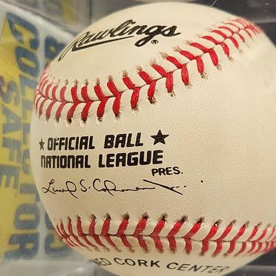 Edgar Rentertia OMLB Signed Autographed Baseball In Collectors Case