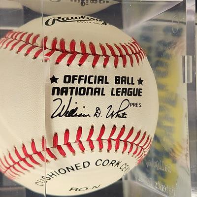 Steve Garvey OMLB Signed Autographed Baseball In Collectors Case