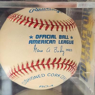 Travis Fryman OMLB Signed Autographed Baseball In Collectors Case