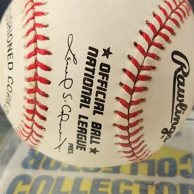 Julio Taverez OMLB Signed Autographed Baseball In Collectors Case