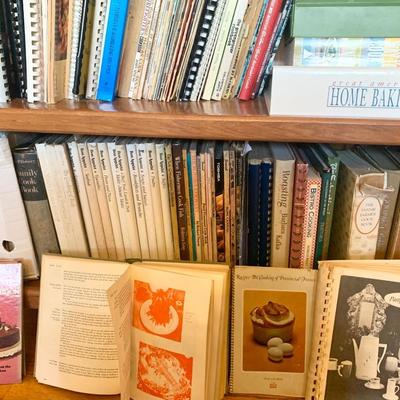 Cookbooks Lot