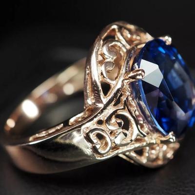 Delicate Royal Blue Sapphire 6.65Ct 925 Sterling Silver White Gold Plated Ring