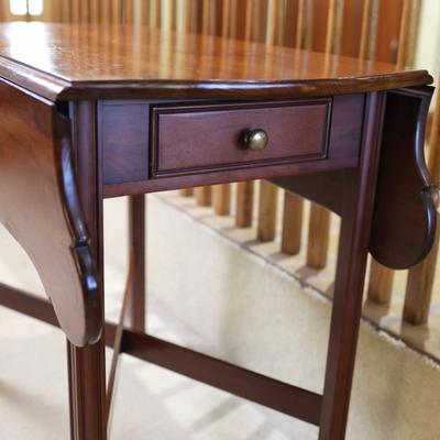 Vintage Mahogany Drop Leaf Table