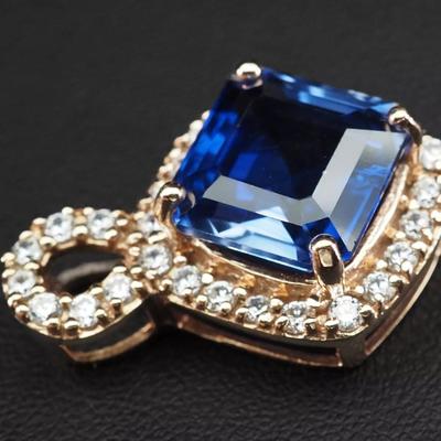 Special Royal Blue Sapphire 9.70Ct 925 Sterling Silver Rose Gold Plated Pendant
