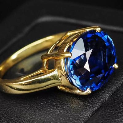 Invaluable Navy Blue Sapphire 10.70Ct 925 Sterling Silver 24K Gold Plated Ring