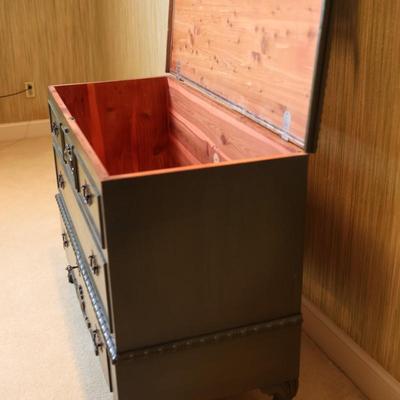 LANE Cedar Chest (See Details)