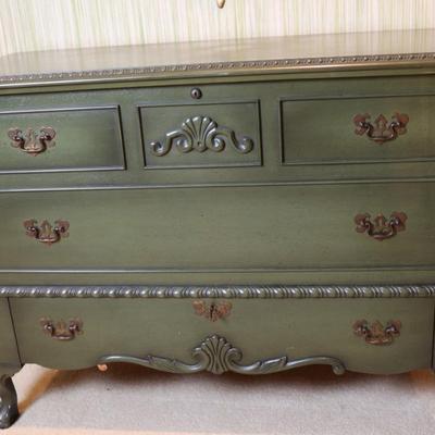 LANE Cedar Chest (See Details)