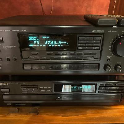 Onkyo TX-sv515pro Receiver and 6 Disc CD Changer