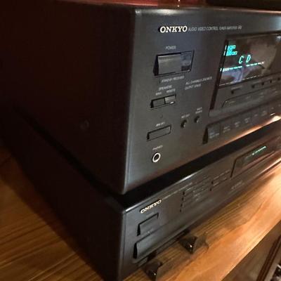 Onkyo TX-sv515pro Receiver and 6 Disc CD Changer