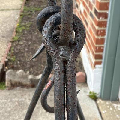 LOT 28: Cast Iron Hanging Pot Hook/Tripod