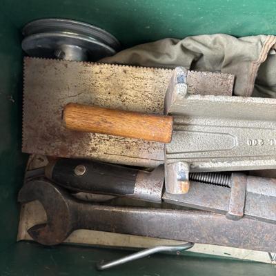 LOT 30: Tools Box & Tools