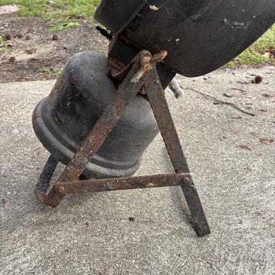 LOT 37: Antique Tilley Flood Light Projector