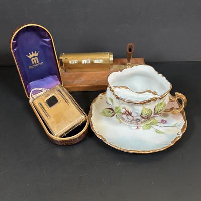 LOT 55: Vintage Audivox, Inc., Micronic Model #303, Antique Brandenburg Porcelain Mustache Cup, Gillett Razor, Schnefel Bros. Straight...