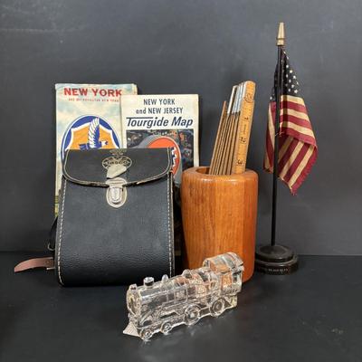 LOT 57: Vintage 1908 Replica Sears, Roebuck & Co., Catalog (1960/70), Pressed Glass Train Candy Container, Gemsco Made in England...
