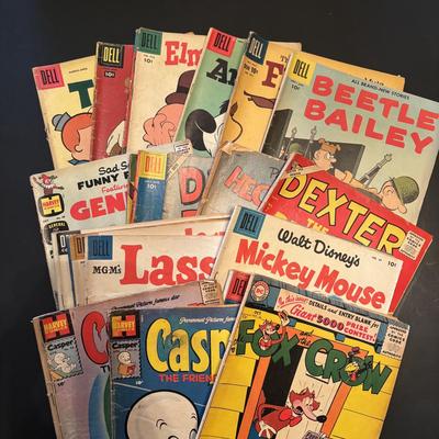 LOT 66: Vintage Comic Book Collection: Francis, Fox Crow, Casper, Heckle & Jeckel, Porky Pig & Others