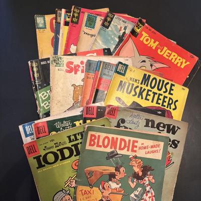 LOT 67: Comic Book Collection: Blondie, Walt Disney, Little Lulu, Bugs Bunny & More
