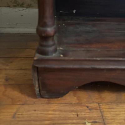 LOT 70: Vintage Chippendale Style Bookcase
