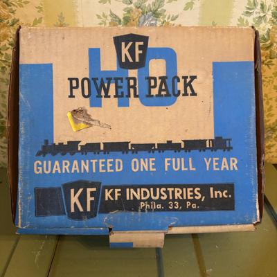 LOT 75: KF Industries Power Pack & Tyco HO Train Set Manufactured by Mantua Metal Products, Woodbury Heights, NJ