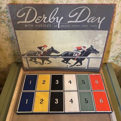 LOT 76: Antique Derby Day Parker Brothers 1930s Horse Race Game
