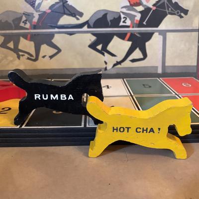 LOT 76: Antique Derby Day Parker Brothers 1930s Horse Race Game