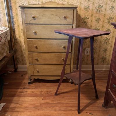 LOT 77: Ready to Refurbish Finds: Chest of Drawers & Table