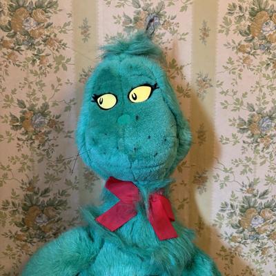 LOT 78: Toys R Us 35th Birthday Elmo, Macys Thanksgiving 2002 Kermit Frog Plush w/Camera, Macy's 2001 Curious George Macy's...