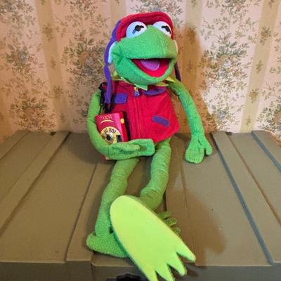 LOT 78: Toys R Us 35th Birthday Elmo, Macys Thanksgiving 2002 Kermit Frog Plush w/Camera, Macy's 2001 Curious George Macy's...