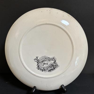 LOT 81:Woodbury Heights & Pitman Commemorative Bottles, Fort Mercer, National Park Ashtray, Philadelphia Masonic Temple Plate, The...