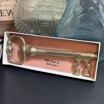 LOT 81:Woodbury Heights & Pitman Commemorative Bottles, Fort Mercer, National Park Ashtray, Philadelphia Masonic Temple Plate, The...