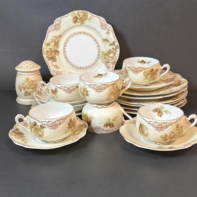 LOT 86: Anitque Ohme "Old ivory" Silesia Teacups, Saucers, Dessert Plates & More