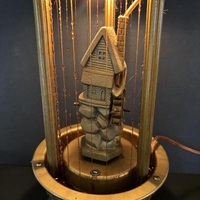 LOT 95: Vintage Tabletop Mineral Oil Rain Drip Lamp