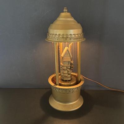 LOT 95: Vintage Tabletop Mineral Oil Rain Drip Lamp