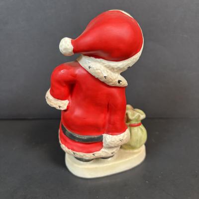 LOT 97: Lefton Collection: November, December January Figures & Turkey Salt/Pepper Shakers
