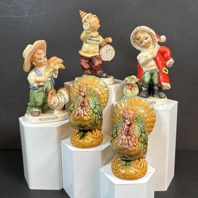 LOT 97: Lefton Collection: November, December January Figures & Turkey Salt/Pepper Shakers