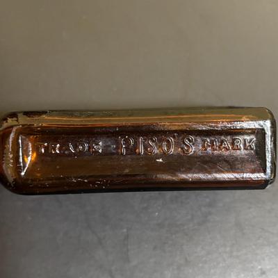 LOT 103: Vintage Brown & Clear Bottle Collection