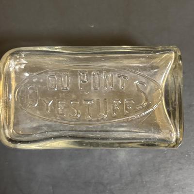 LOT 103: Vintage Brown & Clear Bottle Collection