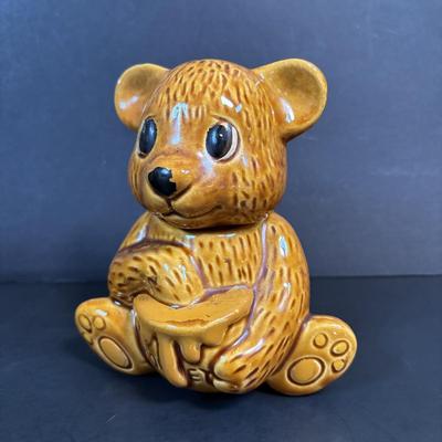 LOT 105: Vintage Kitchen: Mrs. Butterworth Syrup Bottle, Kitchen Prayer Plate, Tins, Atlas Canning Jar & Ceramic Bear Honey Pot